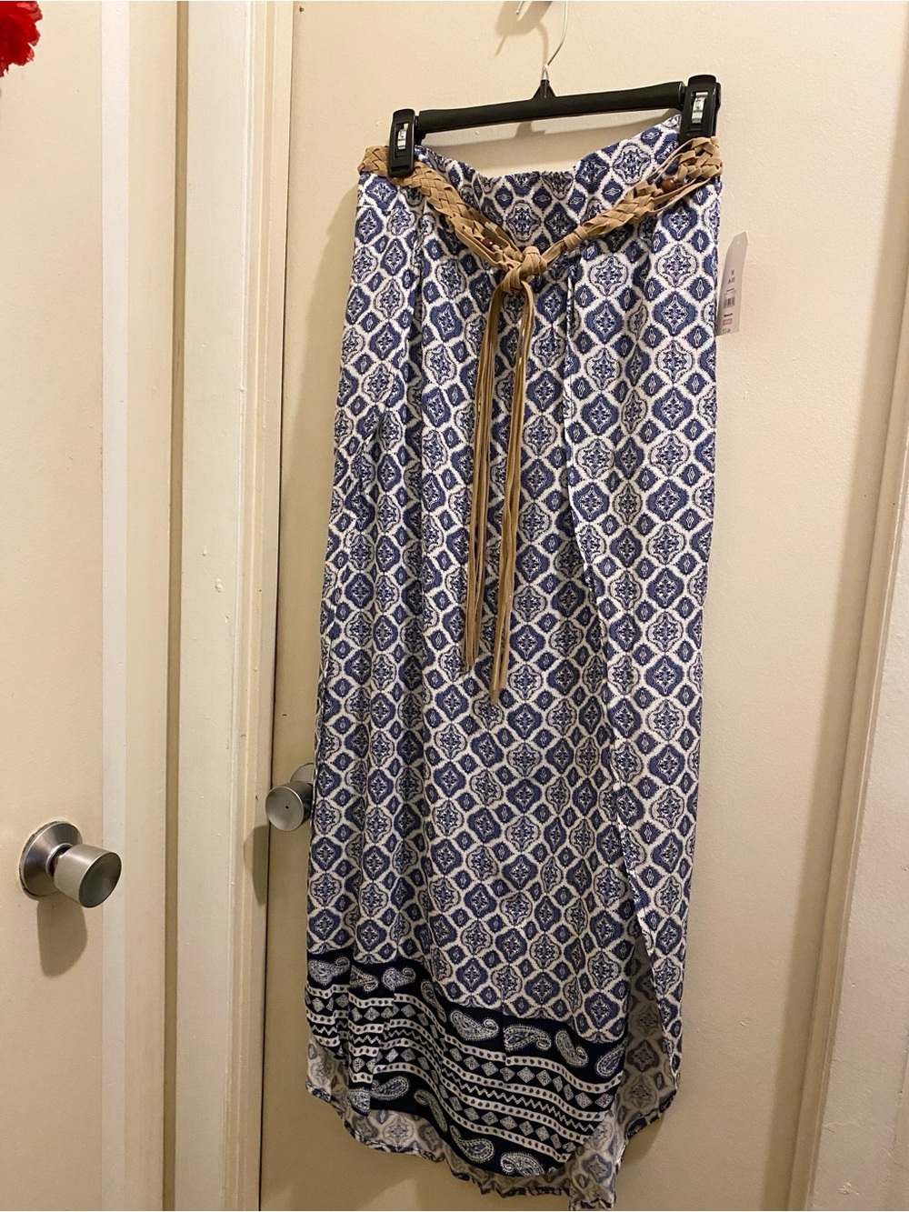 C) Blue & White Paisley Patterned Women’s Maxi Skirt with Braided Waist Tie. Med